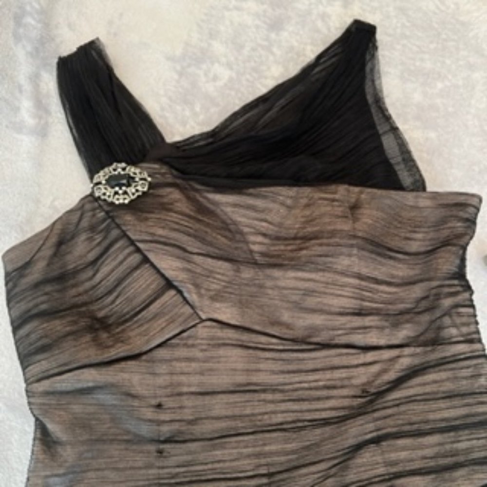 Night Way Women's Dress With Brooch Pin 8 - Picture 5 of 15